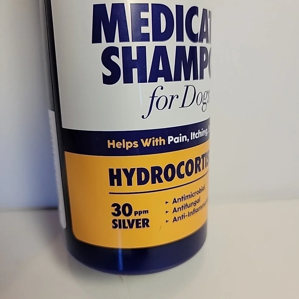 Miracle‎ Vet Medicated Dog Shampoo for Itchy Skin Relief - Allergy...